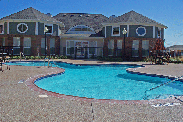 Sunset Pointe Pool